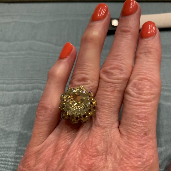 Antique Jewelry - Antique Chrystal ring